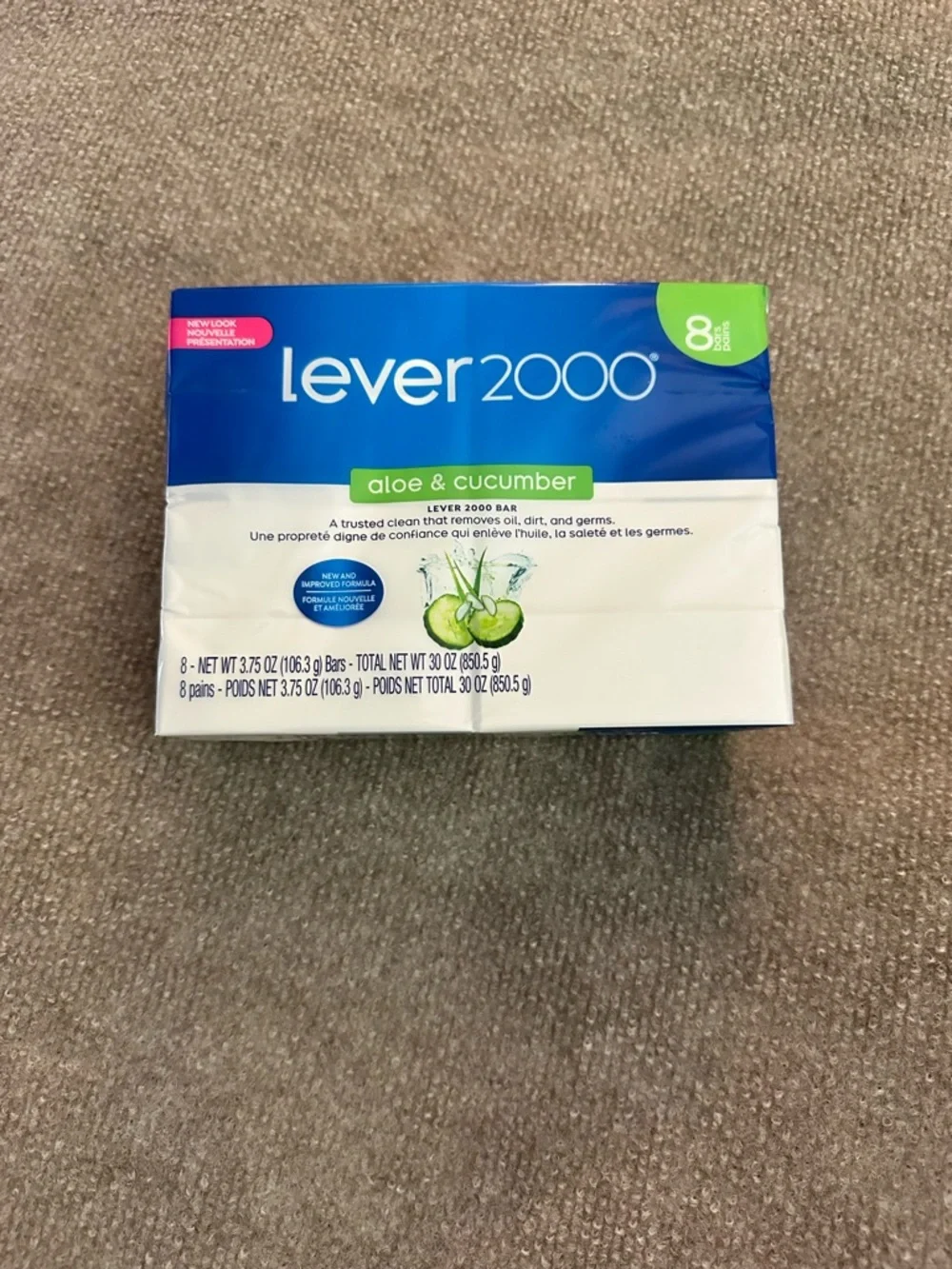 OLD FORMULA! Aloe & Cucumber Soap Bars - 8 Pack (White/Green)